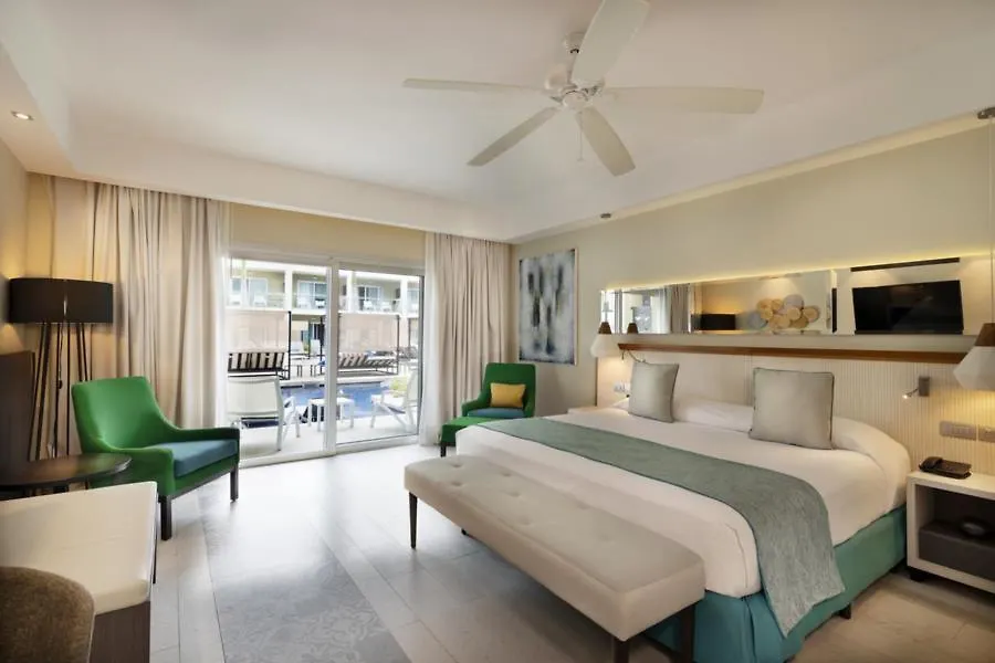 Resort Catalonia Bayahibe Hotel
